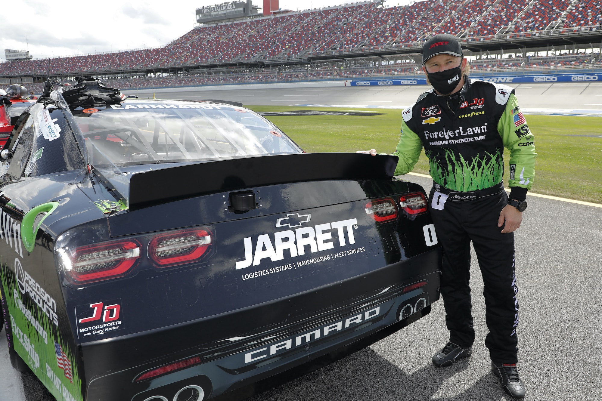 Jarrett Logistics Joins ForeverLawn to Sponsor NASCAR Xfinity Driver Jeffrey Earnhardt