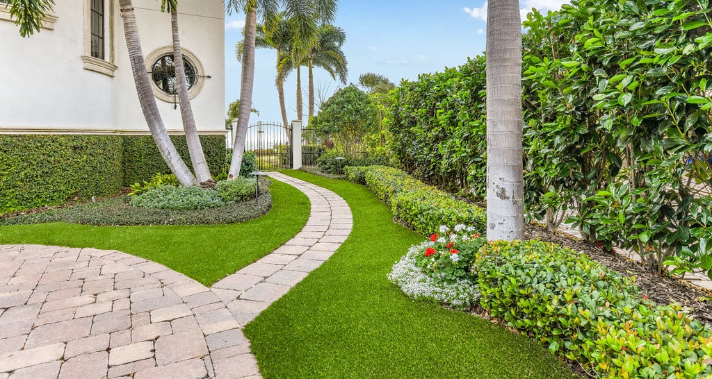 ForeverLawn Gold Coast Lighthouse Point Artificial Grass